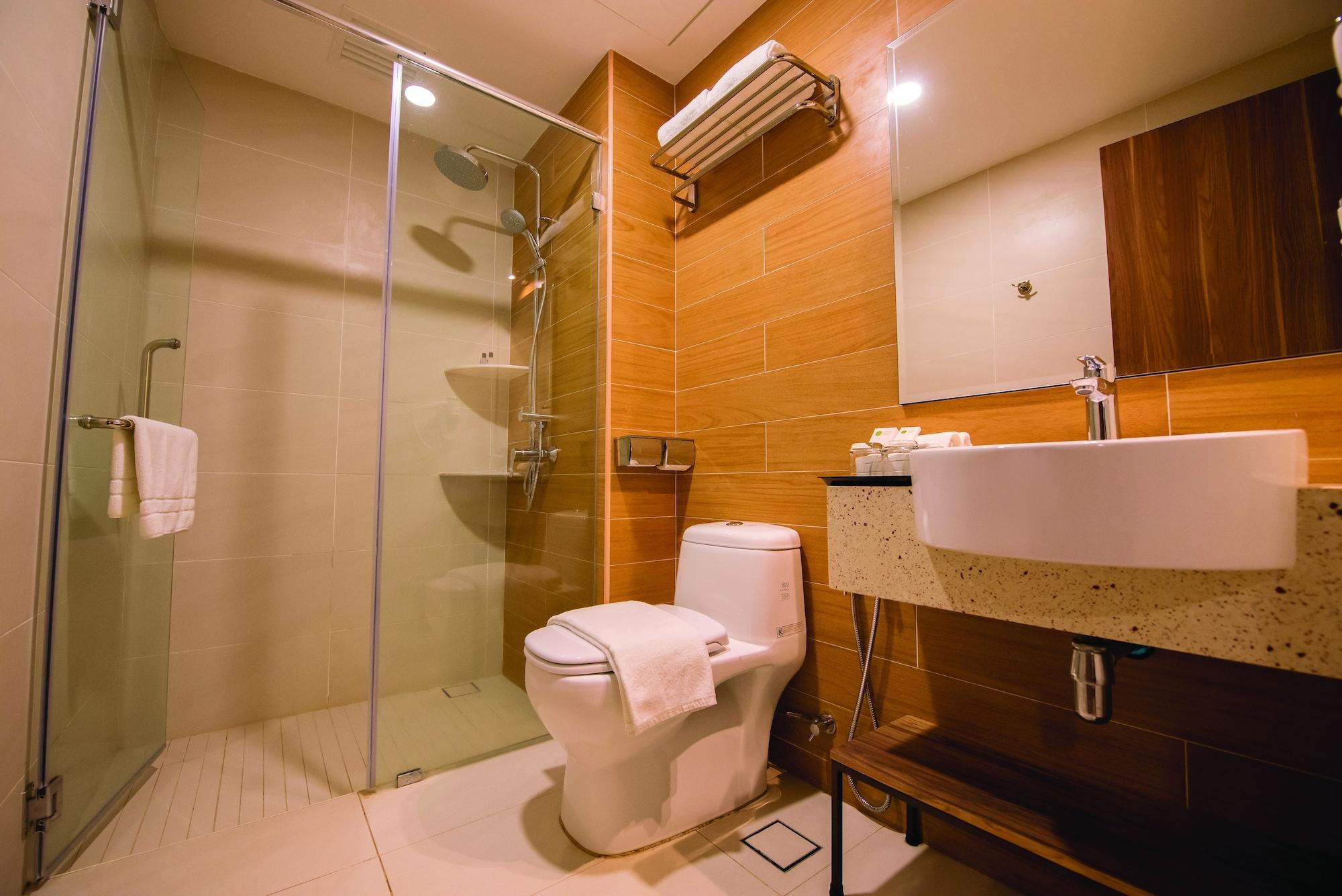 Grand Orient Hotel Perai, Penang Buitenkant foto